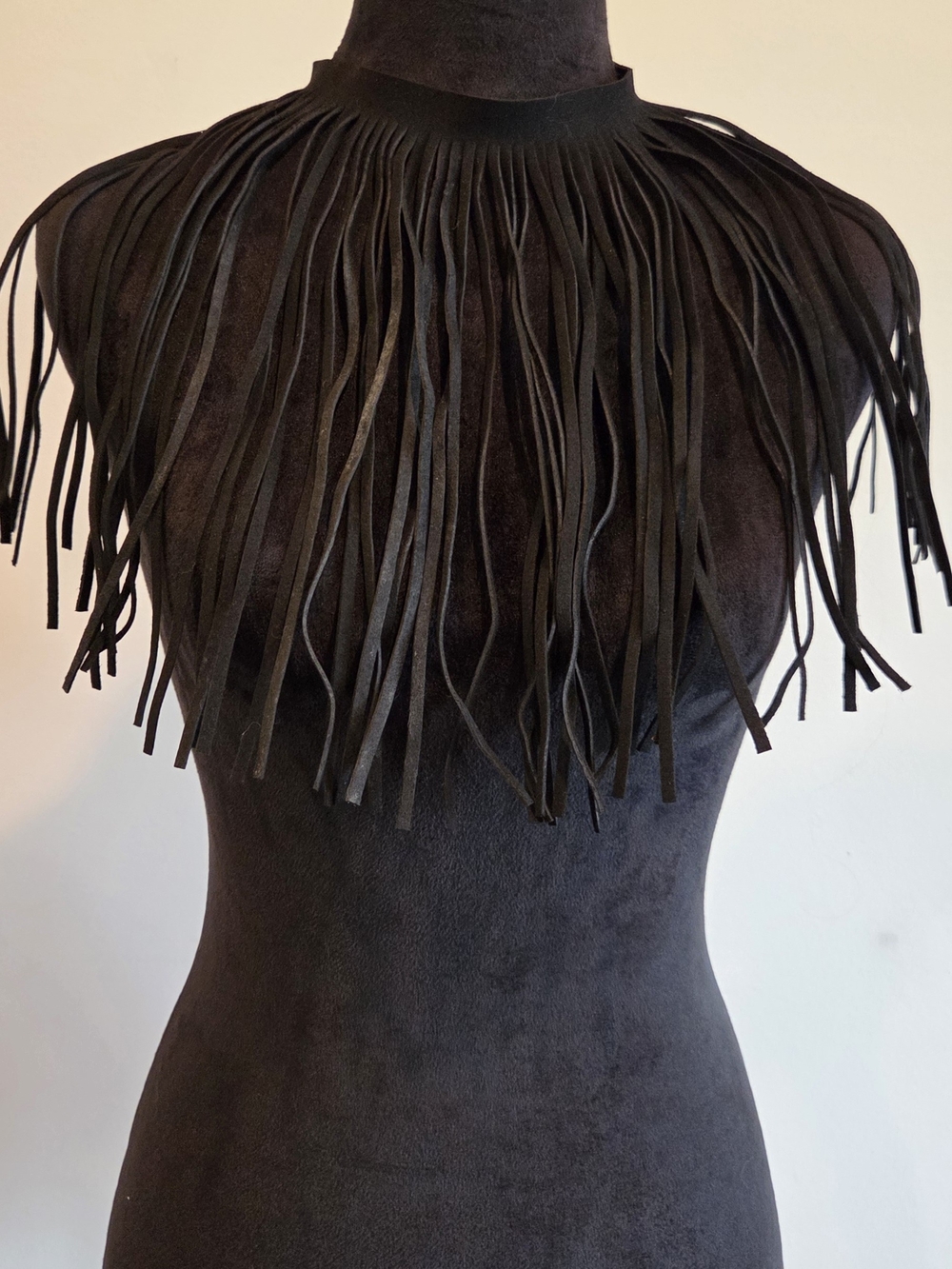 Fringe Neck Accessory - Black